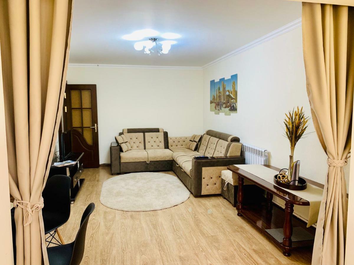 Samarkand Apartment Buitenkant foto